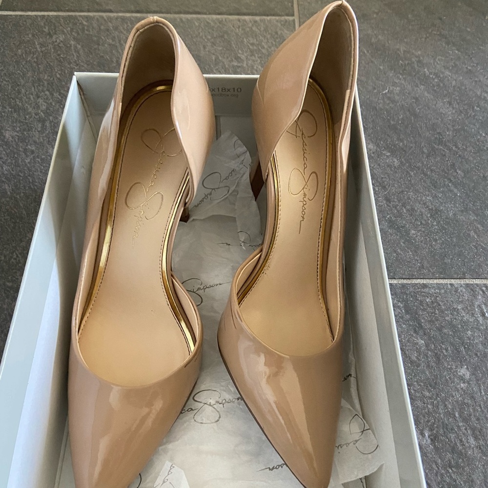 Jessica Simpson Tan Heels
